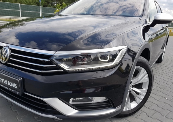 Volkswagen Passat cena 84000 przebieg: 165000, rok produkcji 2016 z Włodawa małe 781